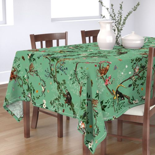 HOME_GOOD_RECTANGULAR_TABLE_CLOTH