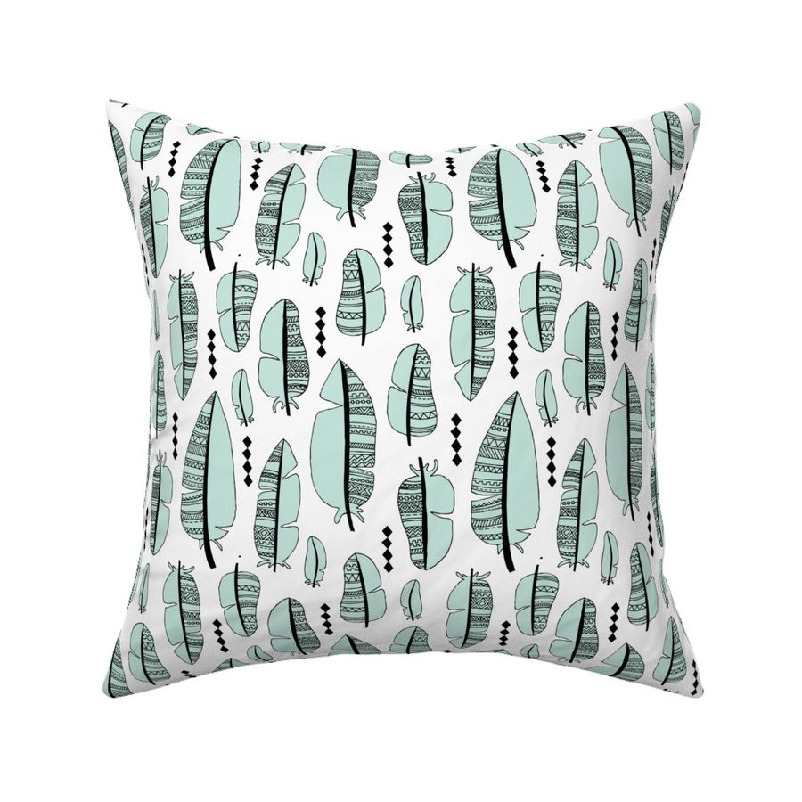 HOME_GOOD_SQUARE_THROW_PILLOW