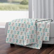 Baby foxes in mint