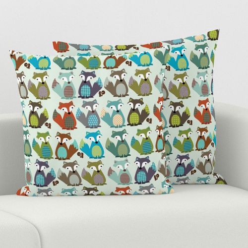 HOME_GOOD_SQUARE_THROW_PILLOW