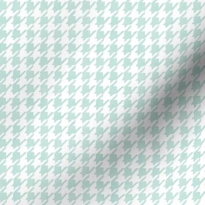 Houndstooth - Backyard Soft Blue