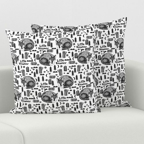 HOME_GOOD_SQUARE_THROW_PILLOW