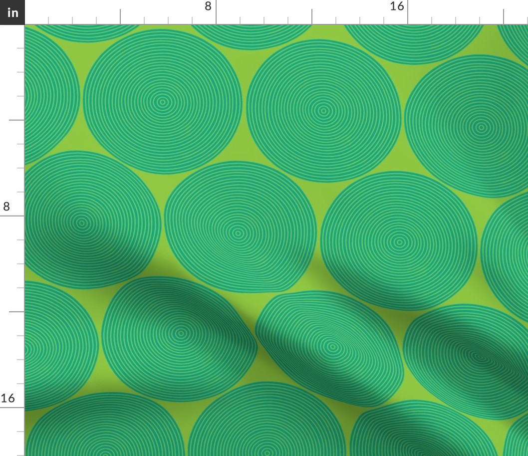 concentric circles - aqua on lime