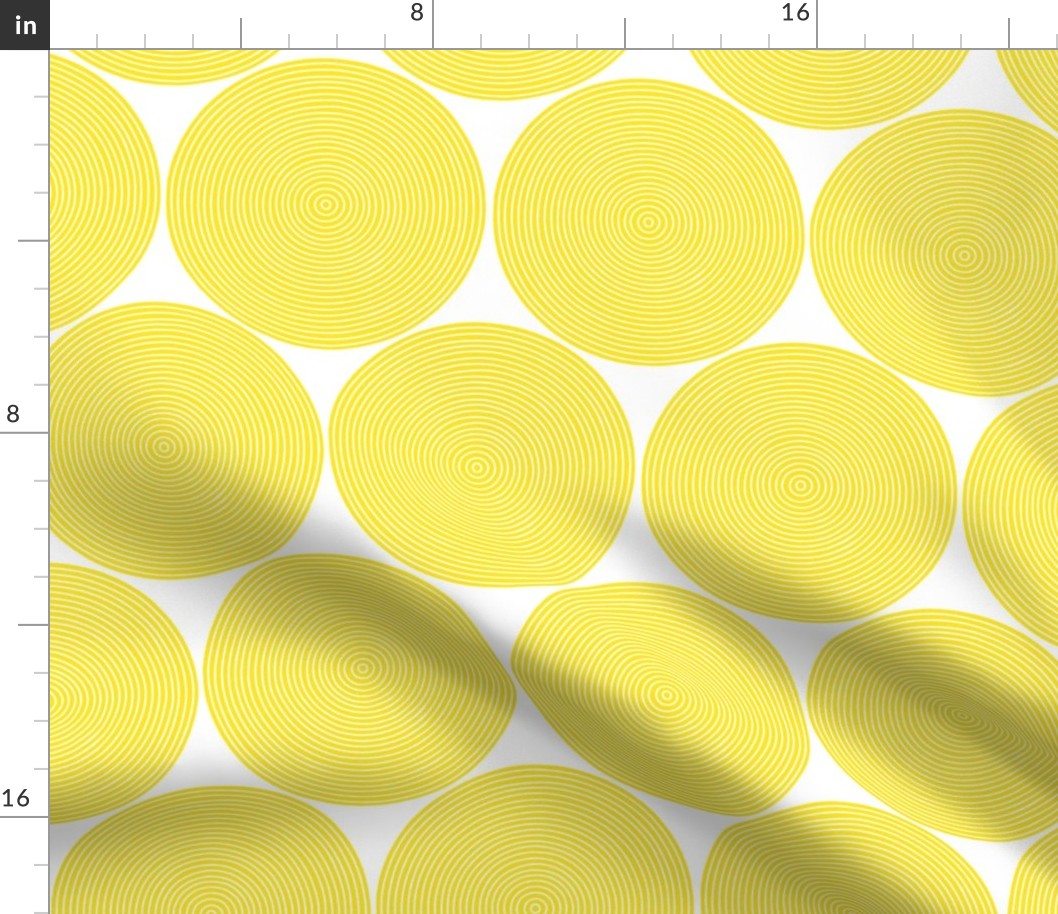 concentric circles - yellow on white