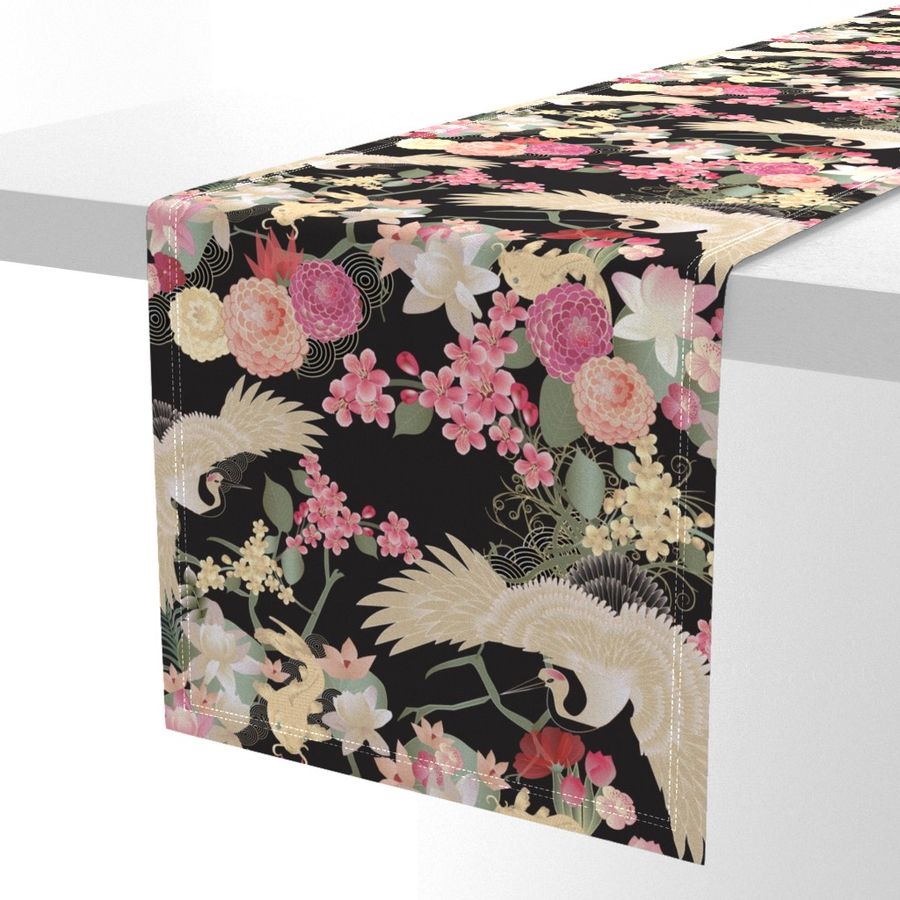 HOME_GOOD_TABLE_RUNNER