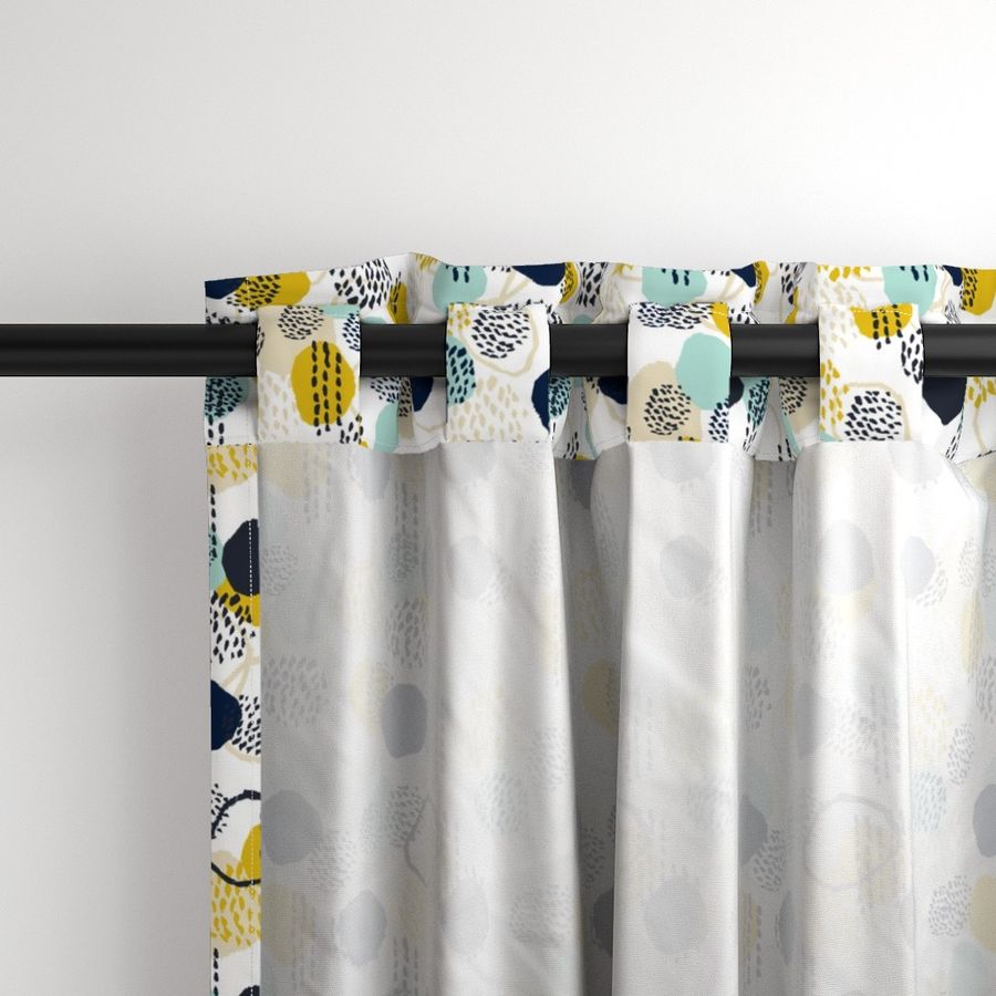 HOME_GOOD_CURTAIN_PANEL