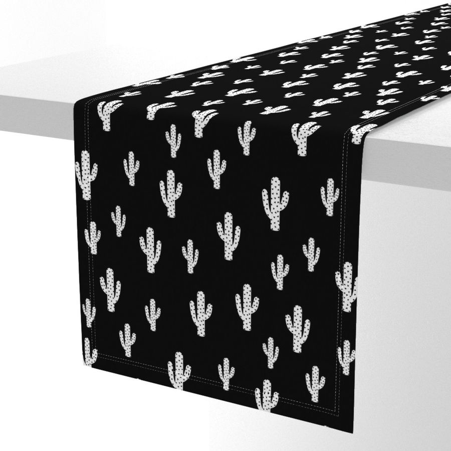 HOME_GOOD_TABLE_RUNNER