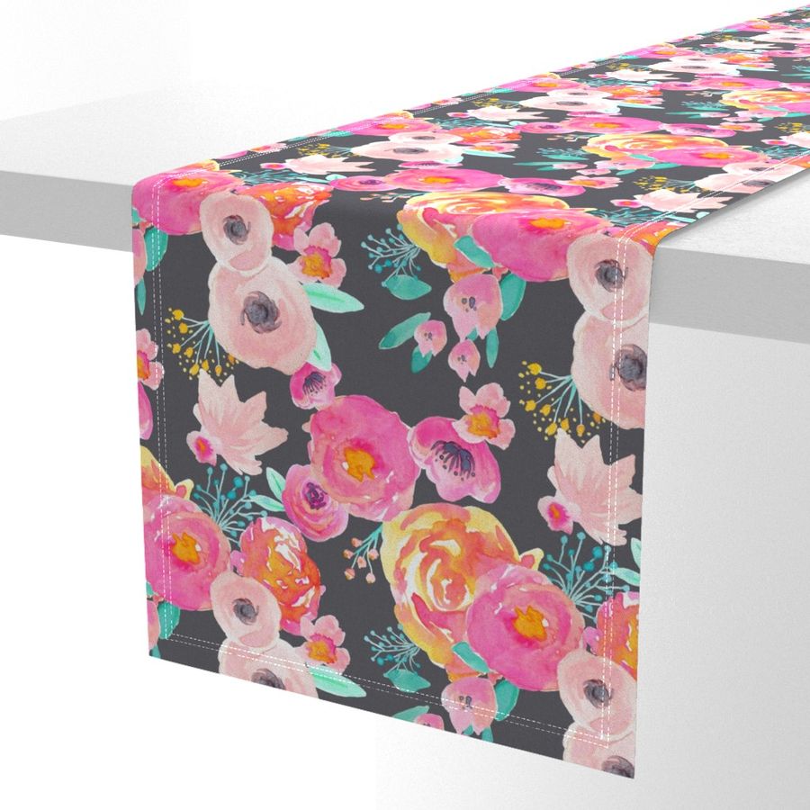 HOME_GOOD_TABLE_RUNNER