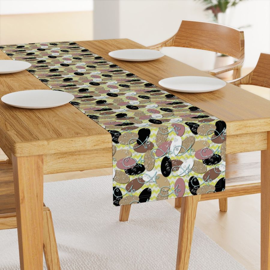 HOME_GOOD_TABLE_RUNNER