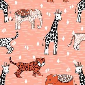 jungle // safari animals kids baby cute cheetah elephant giraffe zoo 