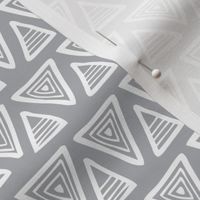 Triangulate - Geometric Grey