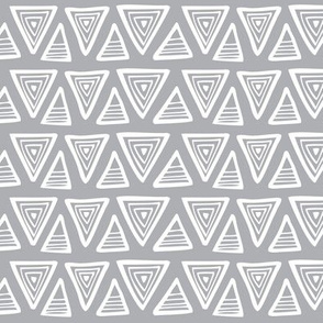 Triangulate - Geometric Grey