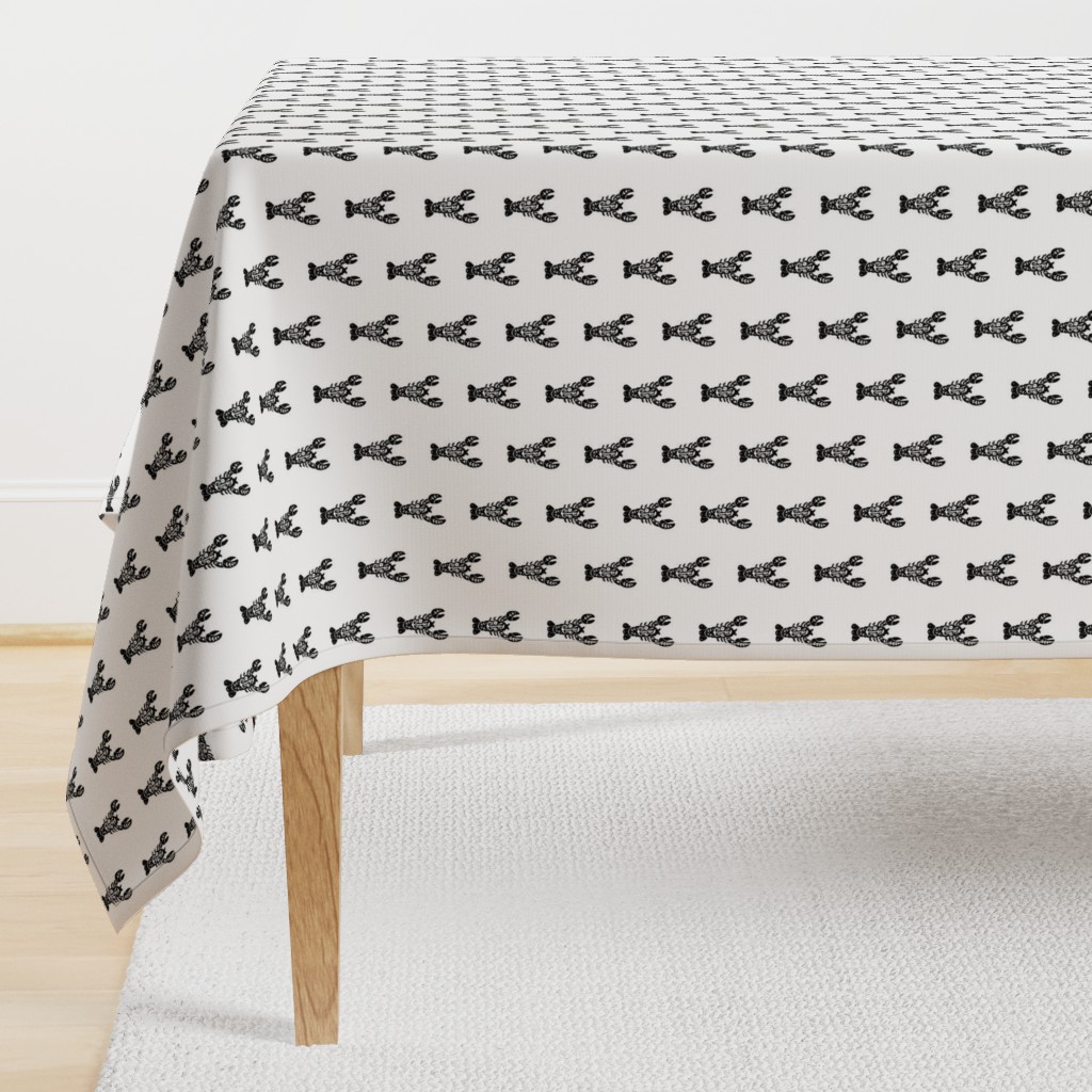 Scandinavian Lobster Half-Drop in Black