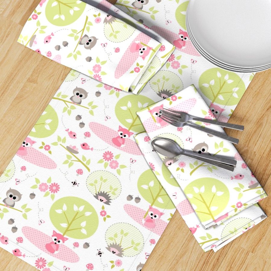 HOME_GOOD_TABLE_RUNNER