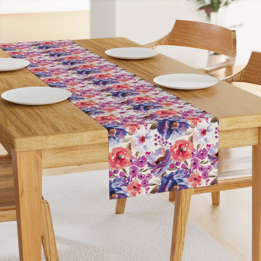 HOME_GOOD_TABLE_RUNNER