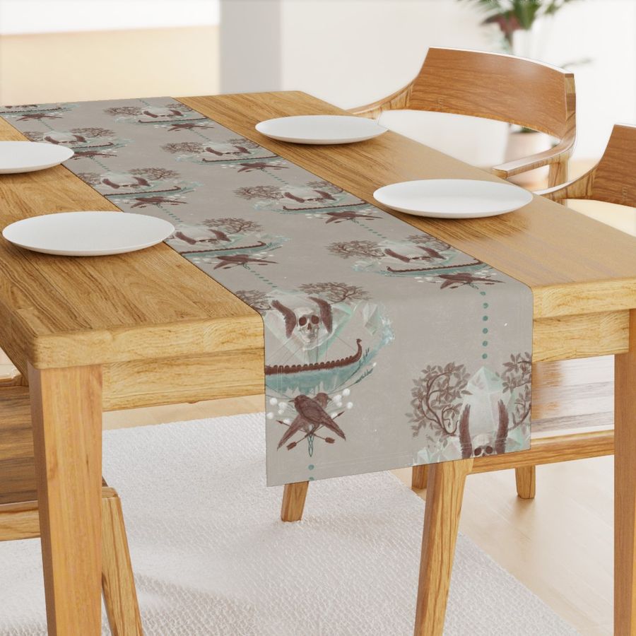 HOME_GOOD_TABLE_RUNNER