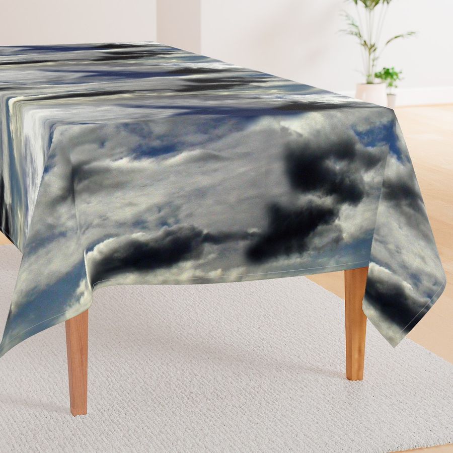 HOME_GOOD_RECTANGULAR_TABLE_CLOTH