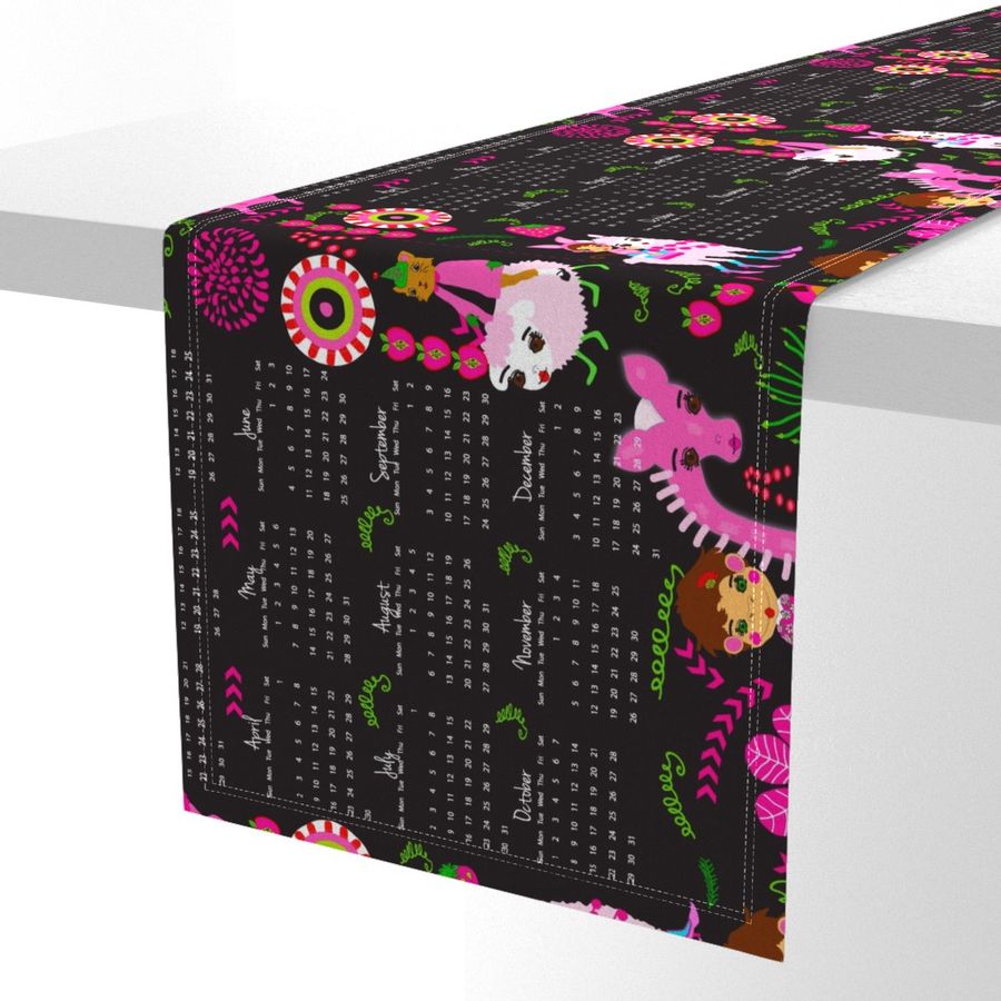 HOME_GOOD_TABLE_RUNNER