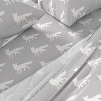 Fox - Silver/ White - 