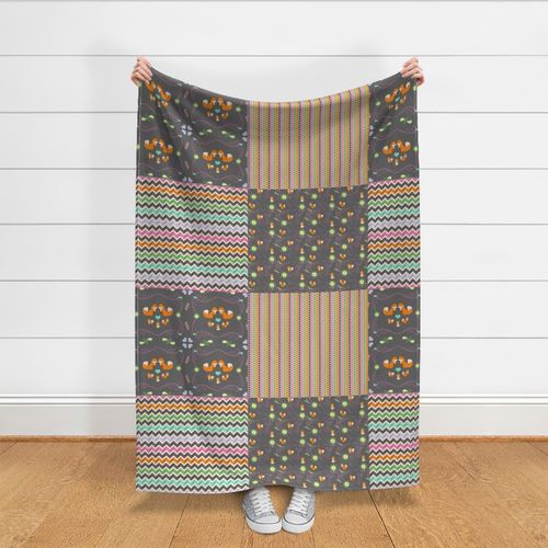 HOME_GOOD_THROW_BLANKET