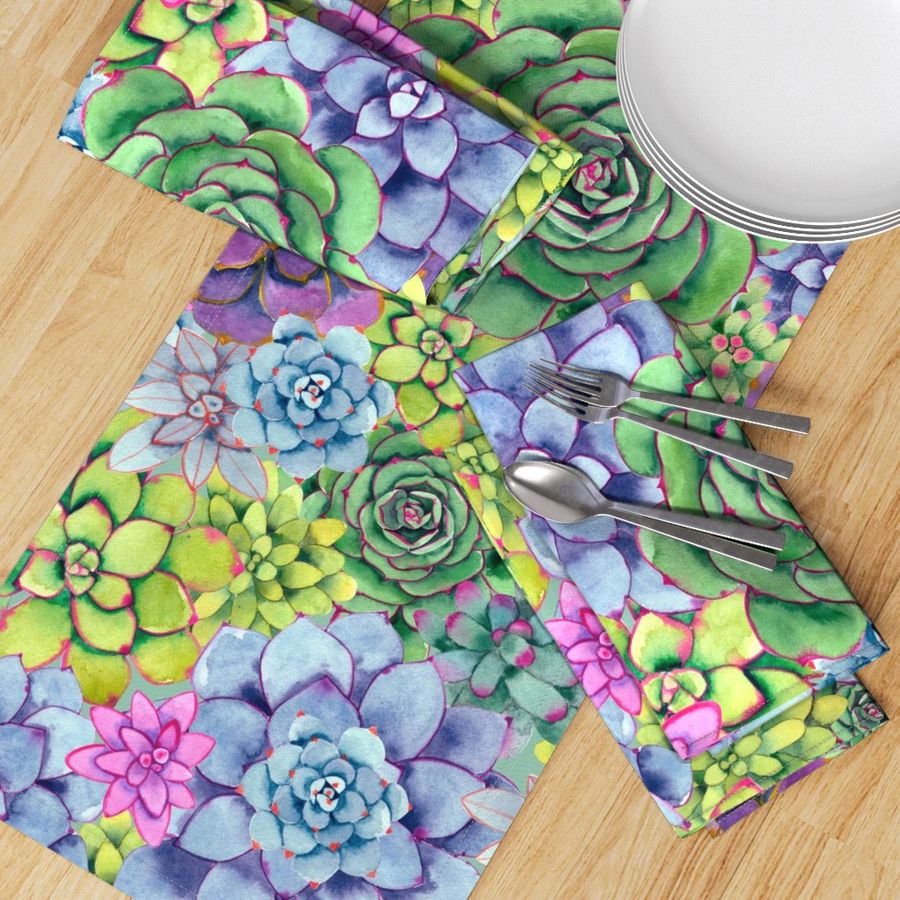 HOME_GOOD_TABLE_RUNNER