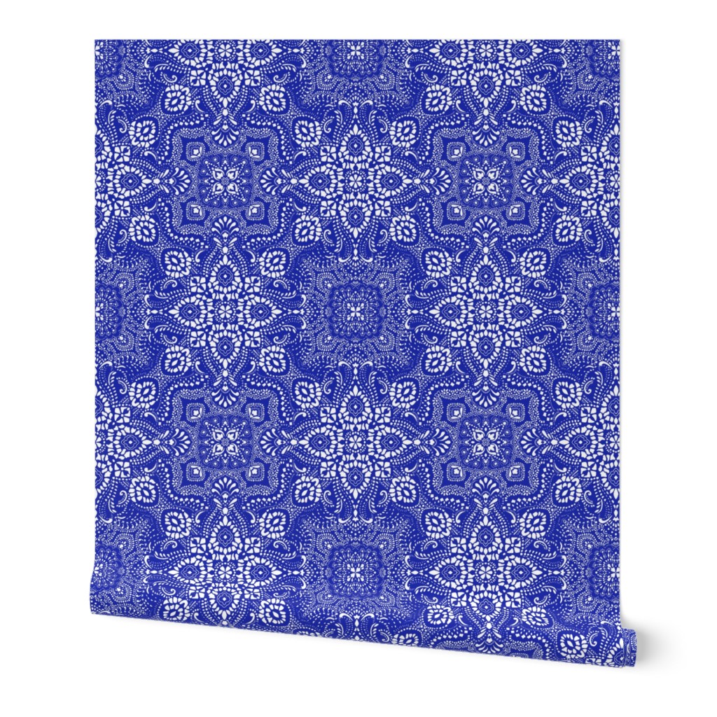 Mosaic Bandana - LARGE - Royal Blue & White