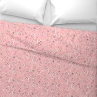 Western Paisley - pink