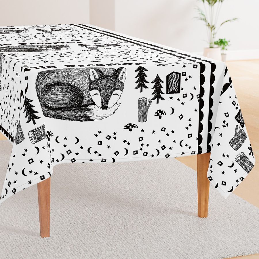 HOME_GOOD_RECTANGULAR_TABLE_CLOTH