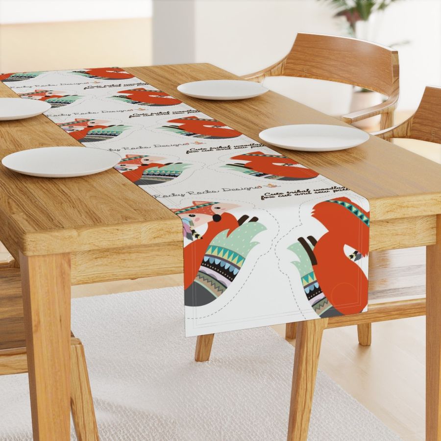 HOME_GOOD_TABLE_RUNNER