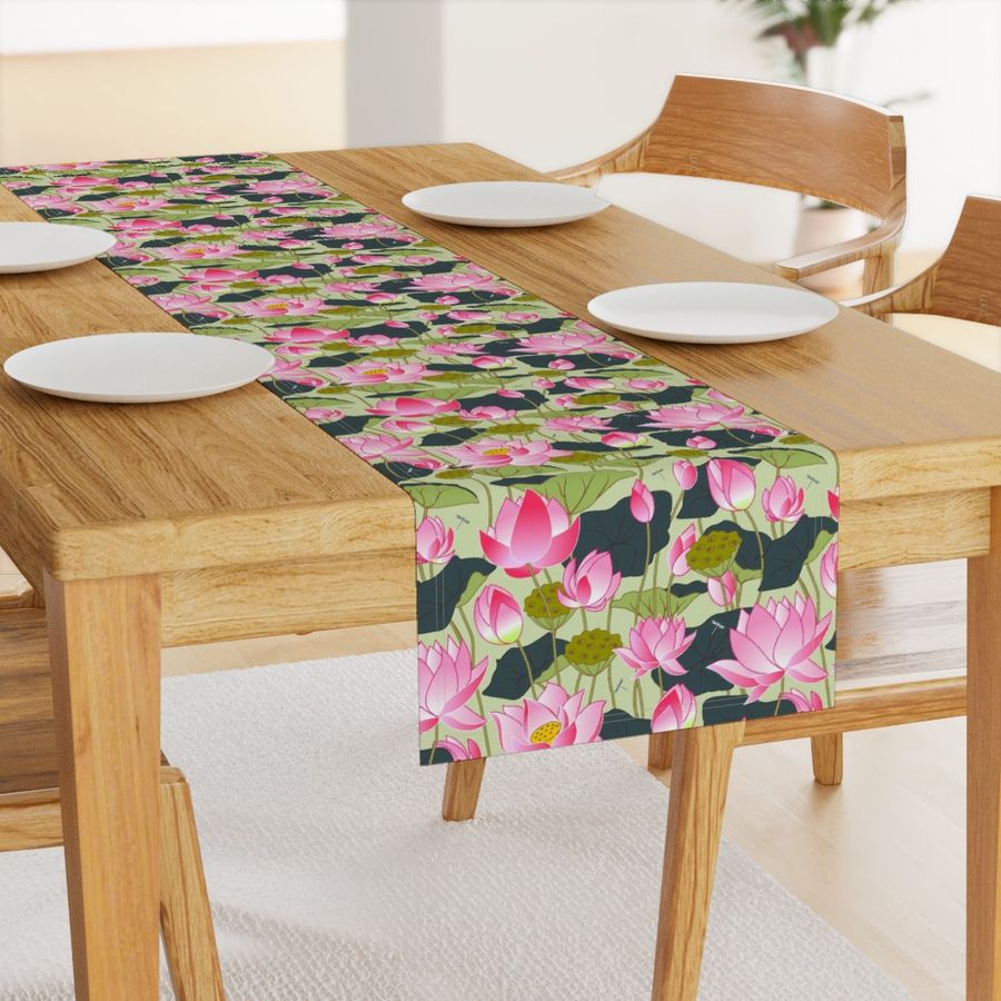 HOME_GOOD_TABLE_RUNNER