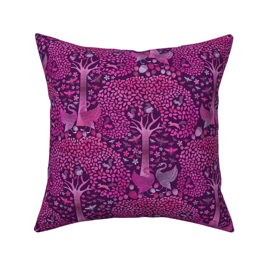 HOME_GOOD_SQUARE_THROW_PILLOW