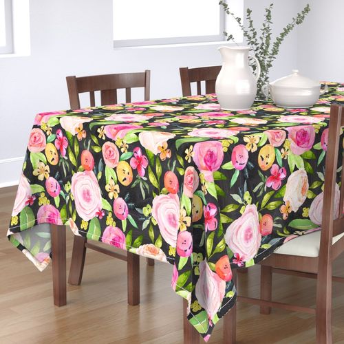 HOME_GOOD_RECTANGULAR_TABLE_CLOTH