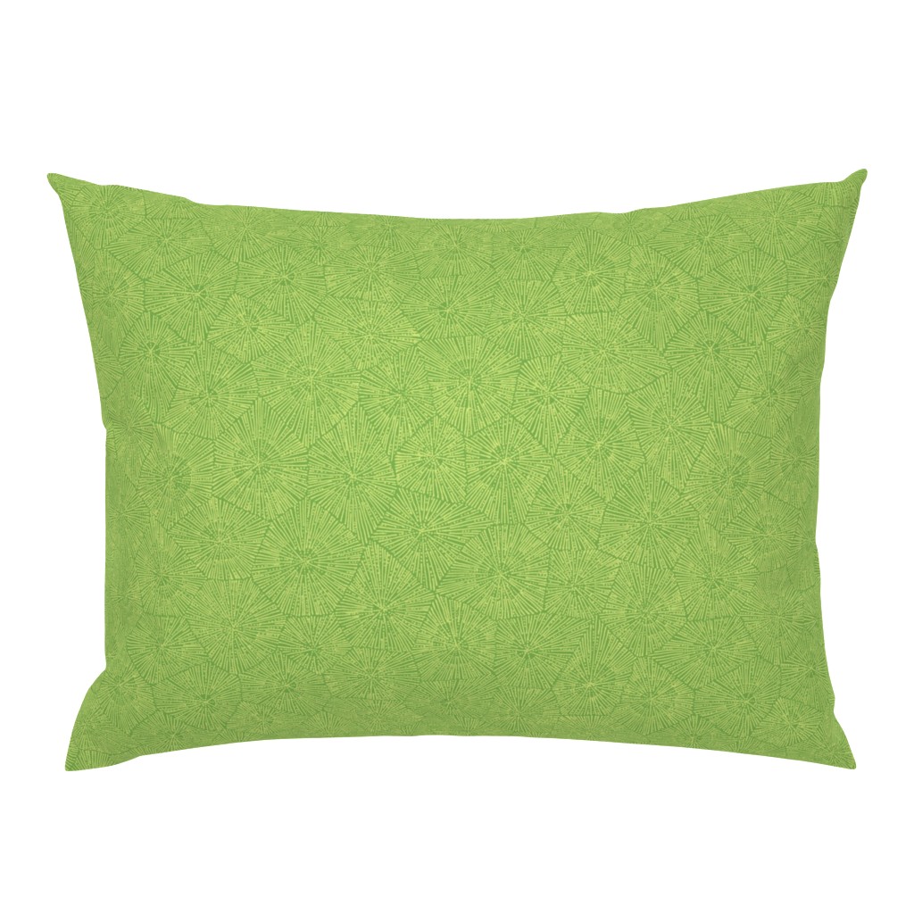 extra-large petoskey pattern in spring green