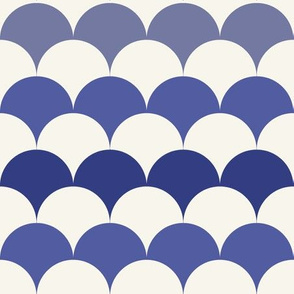 Scallops in Prussian Blue + Off-white by Su_G_©SuSchaefer