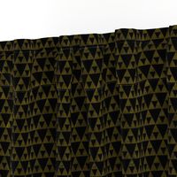 Grunge Triangles