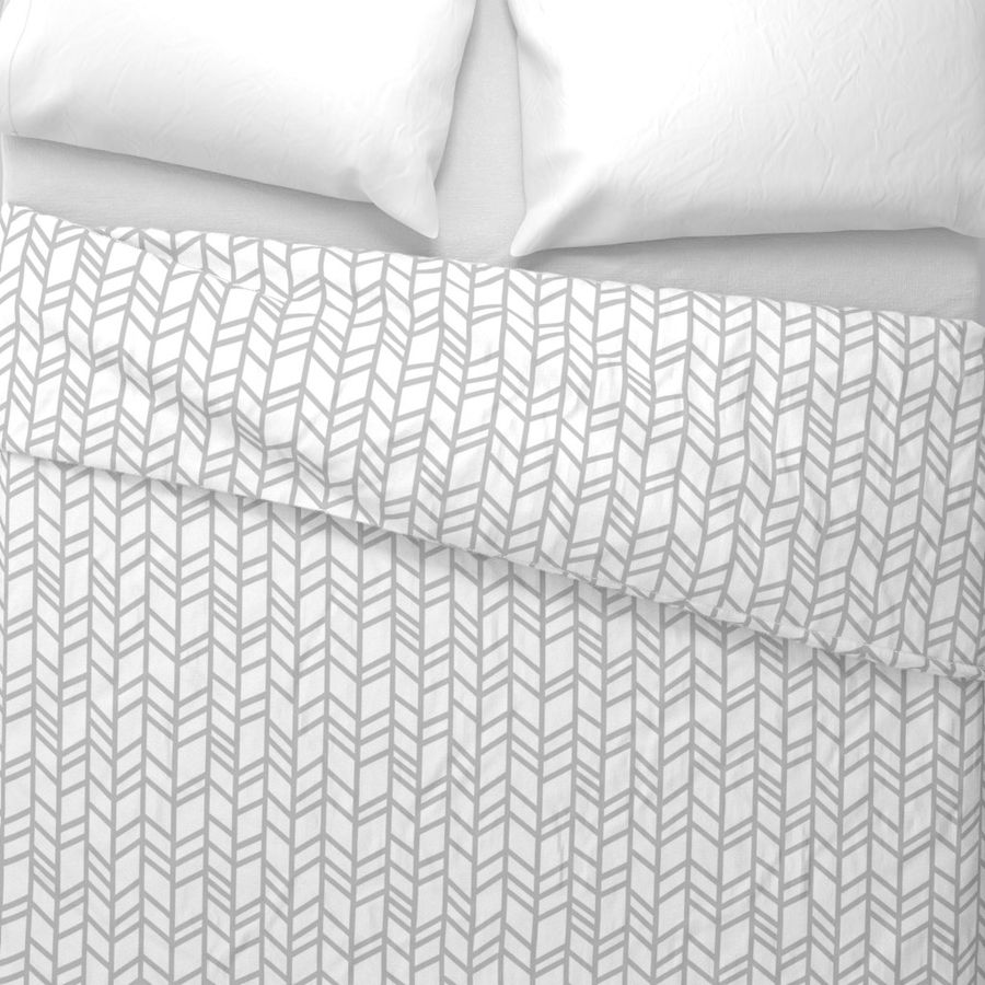 Crazy herringbone - light grey on white