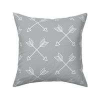 Crossed Arrows - white and grey