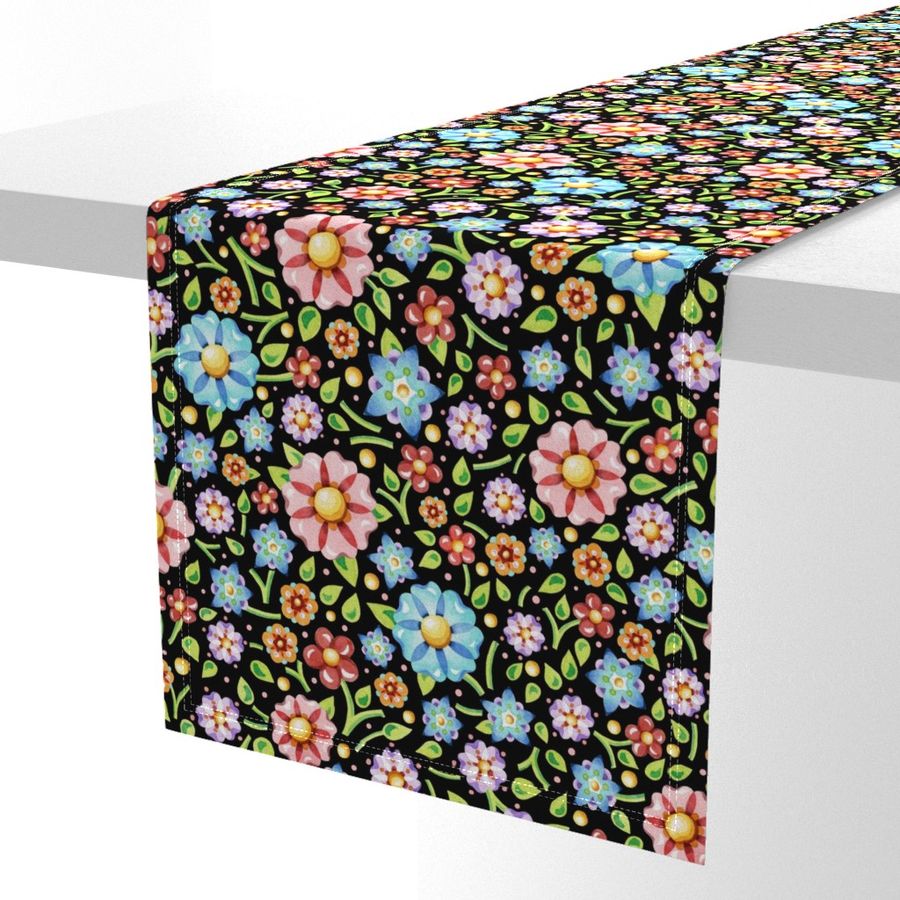 HOME_GOOD_TABLE_RUNNER