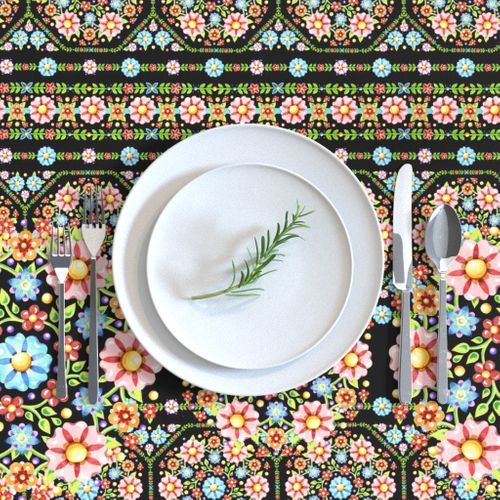 HOME_GOOD_RECTANGULAR_TABLE_CLOTH