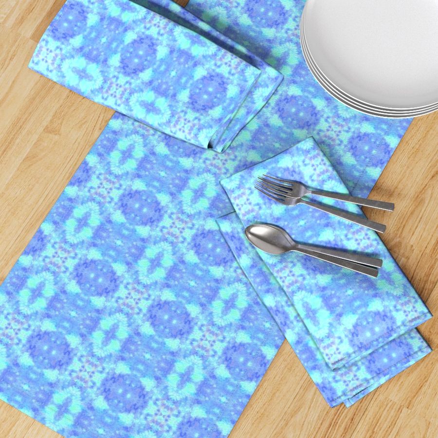 HOME_GOOD_TABLE_RUNNER