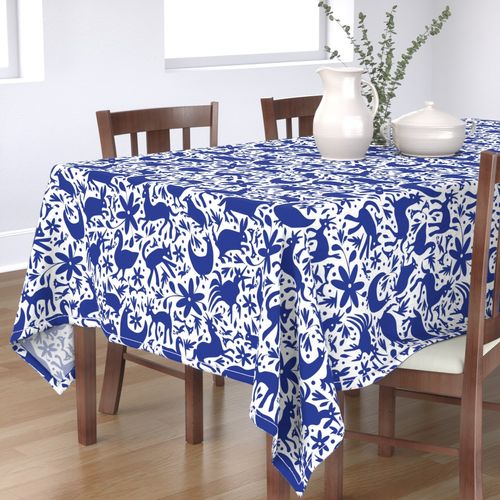 HOME_GOOD_RECTANGULAR_TABLE_CLOTH