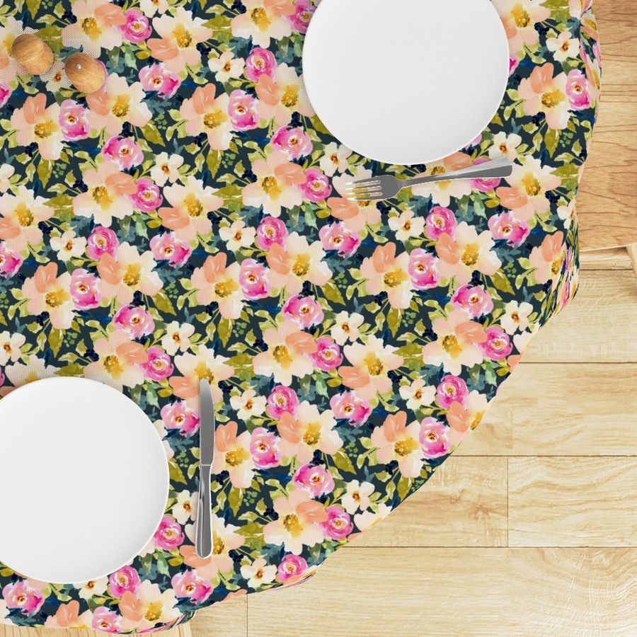 HOME_GOOD_ROUND_TABLE_CLOTH