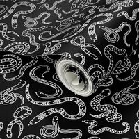 Snake Outlines - Monochrome