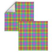 05579610 : tartan : 12 rainbow crayons