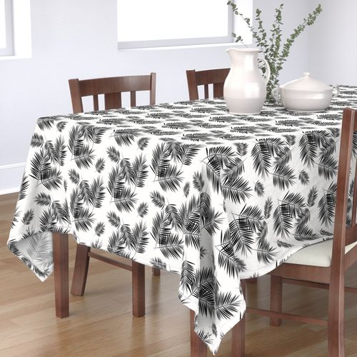 HOME_GOOD_RECTANGULAR_TABLE_CLOTH