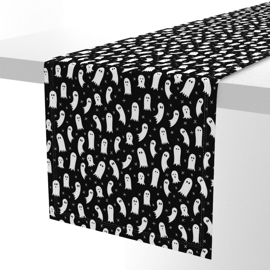 HOME_GOOD_TABLE_RUNNER