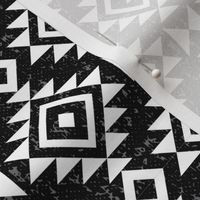 Textured Aztec - Black & White