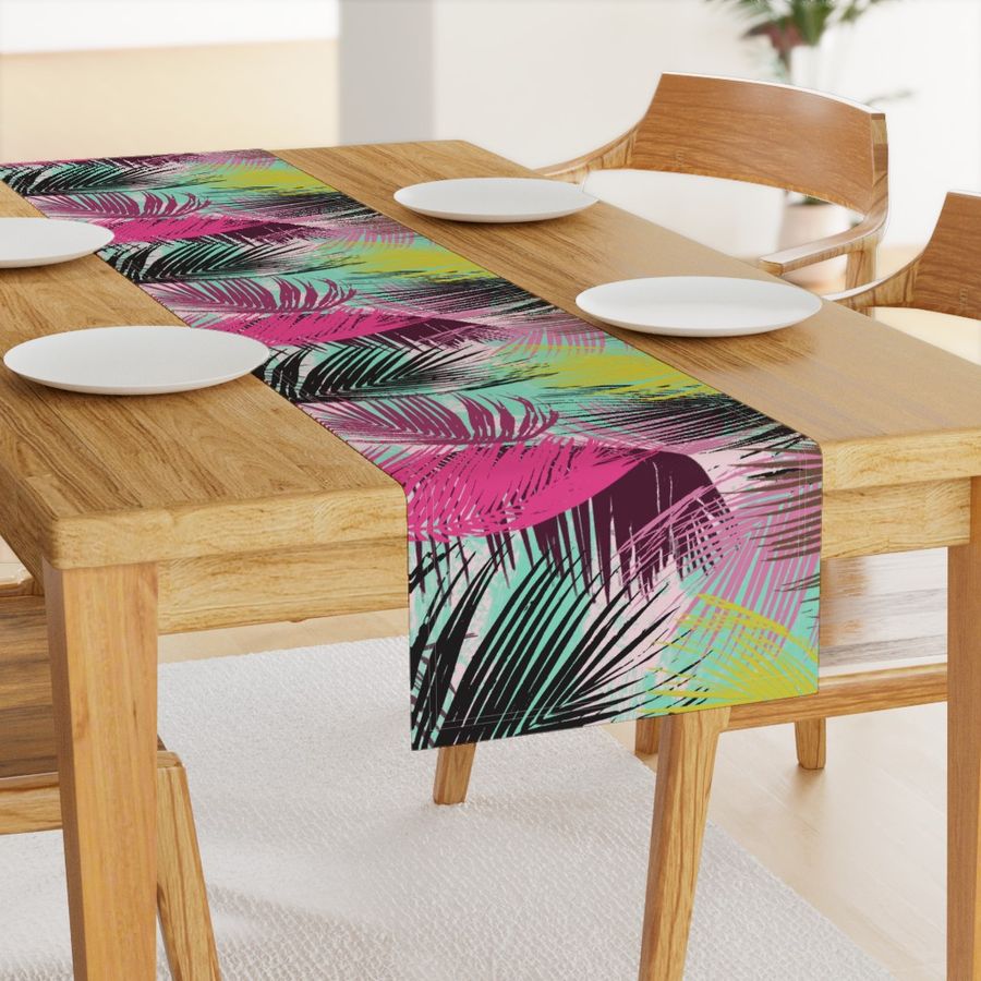 HOME_GOOD_TABLE_RUNNER