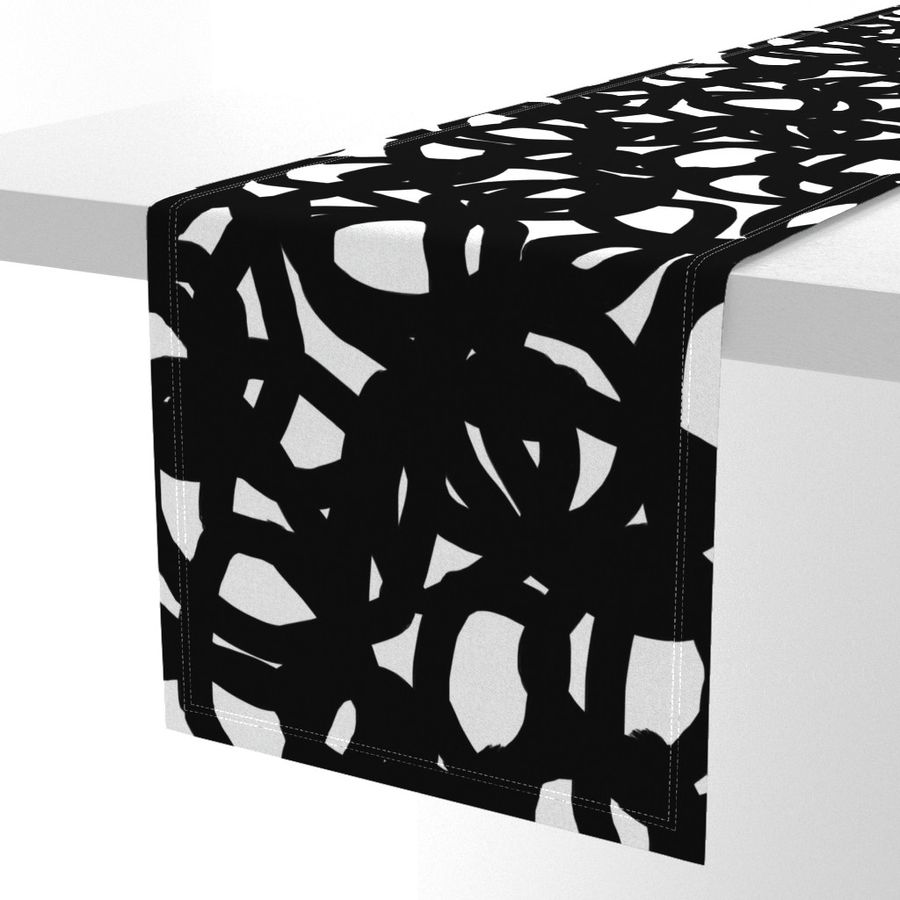 HOME_GOOD_TABLE_RUNNER