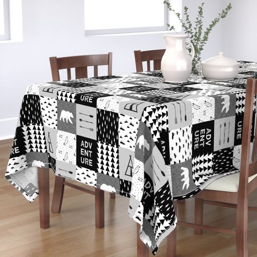 HOME_GOOD_RECTANGULAR_TABLE_CLOTH